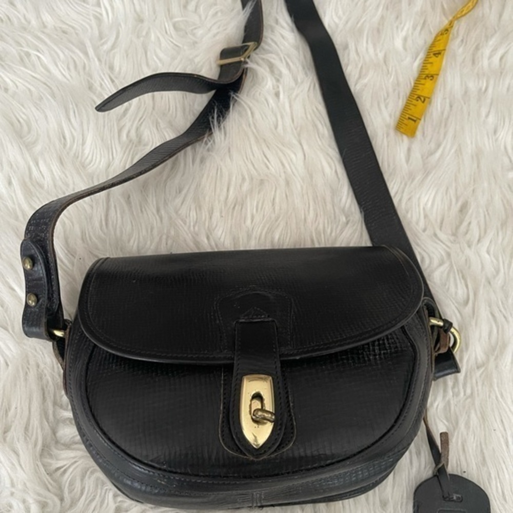 RARE 1980s Dooney & bourke leather saddle bag with RiRi zipper - Picture 3 of 11